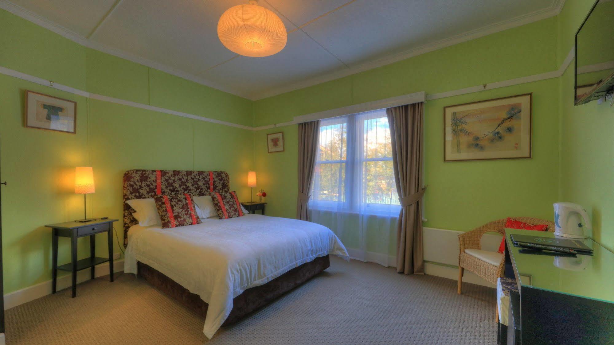 แอชดาวน์ส ออฟ โดเวอร์ เบด แอนด์ เบรคฟาสต์ Bed & Breakfast Dover ภายนอก รูปภาพ